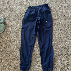 Navy scrub boogers small petite